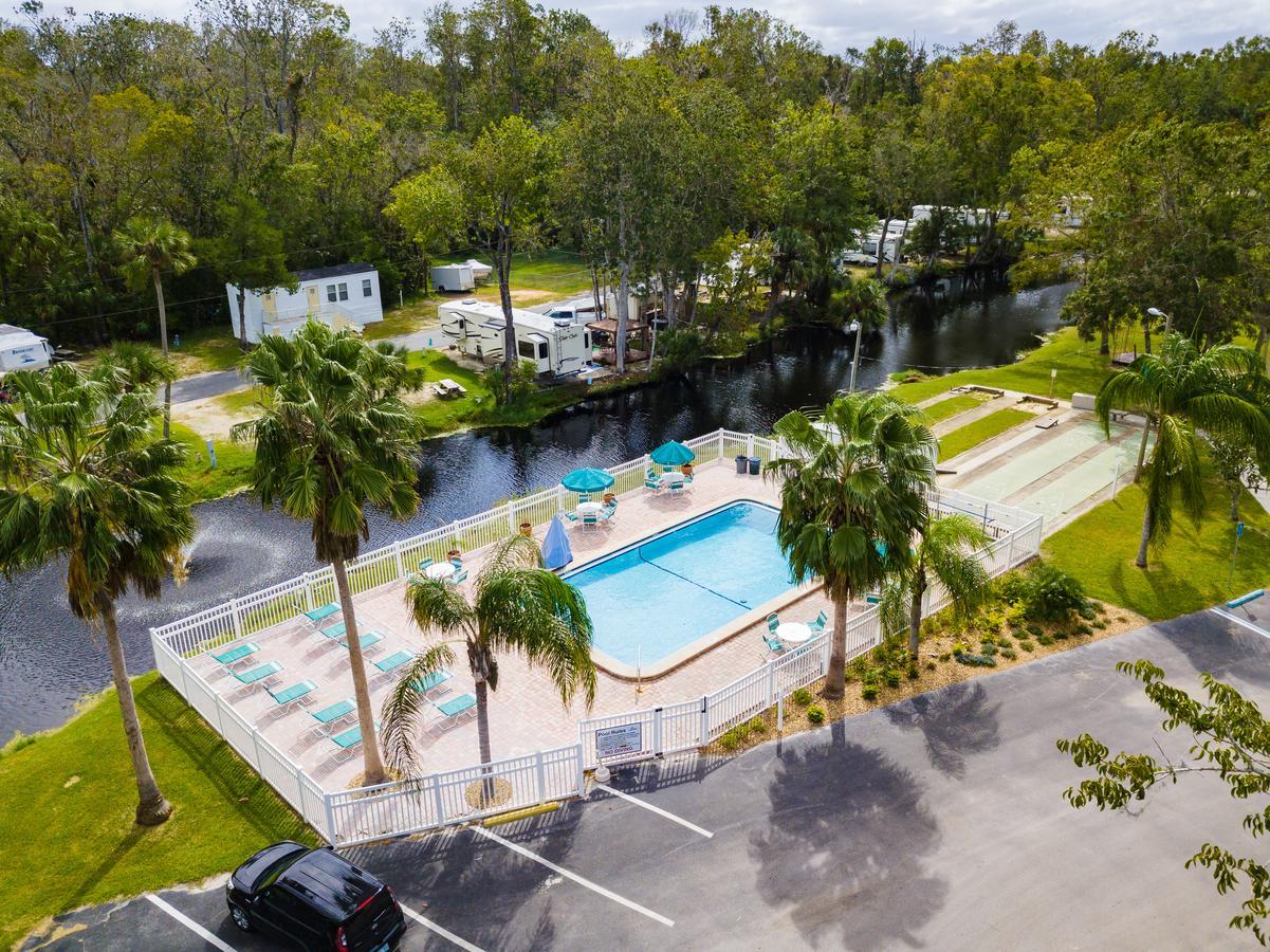 Homosassa River Rv Resort Exteriör bild